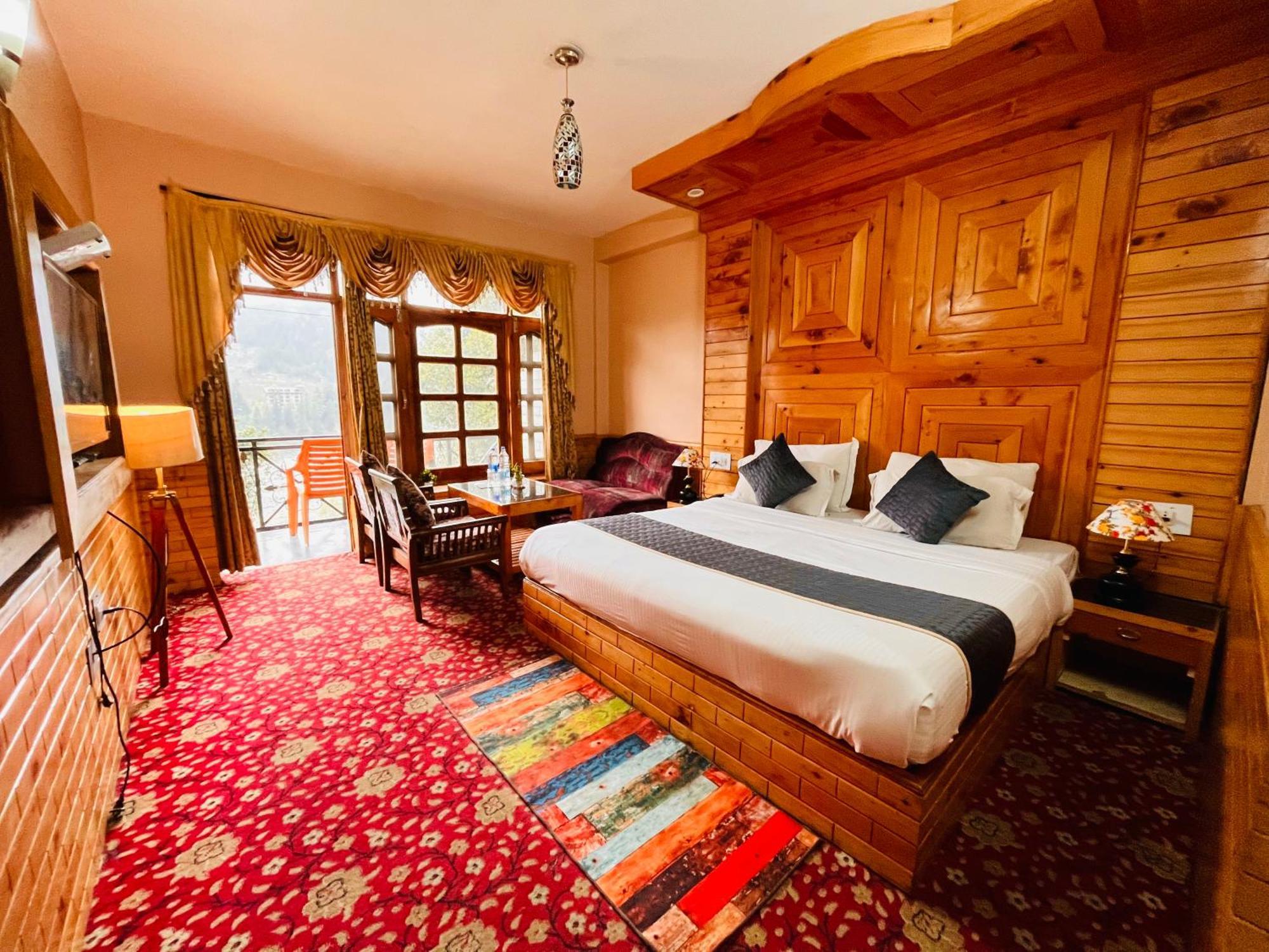 Hotel Hollywood Manali - Scenic River & Mountain View With Premium Rooms 외부 사진