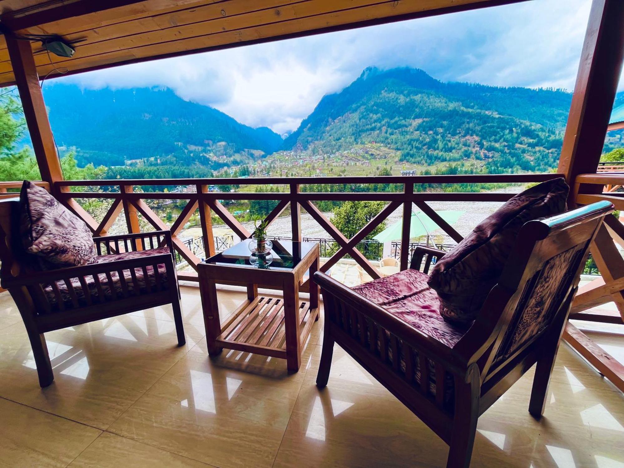 Hotel Hollywood Manali - Scenic River & Mountain View With Premium Rooms 외부 사진